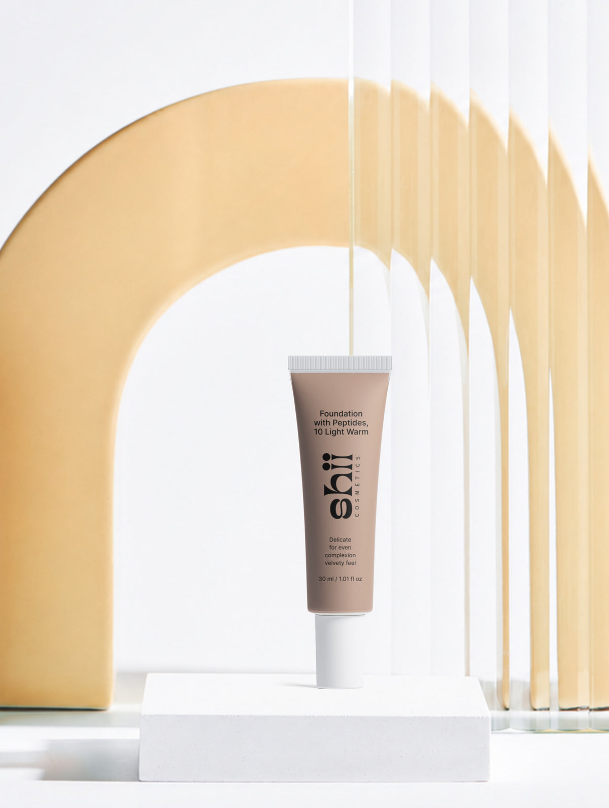 Foundation with Peptides, 10 Light Warm